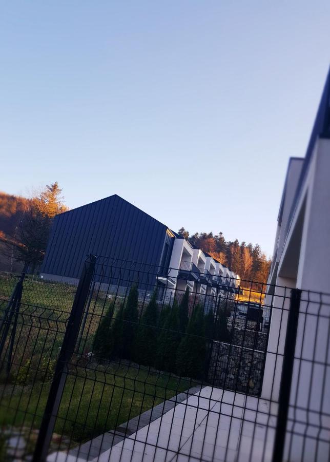 Apartament "Oldmountain" Olimpijska 1C 1 Щирк Екстериор снимка